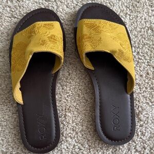 Roxy Women's Mustard Yellow Slide Sandals